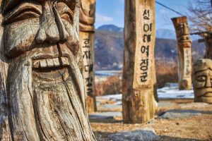 tree stump carving