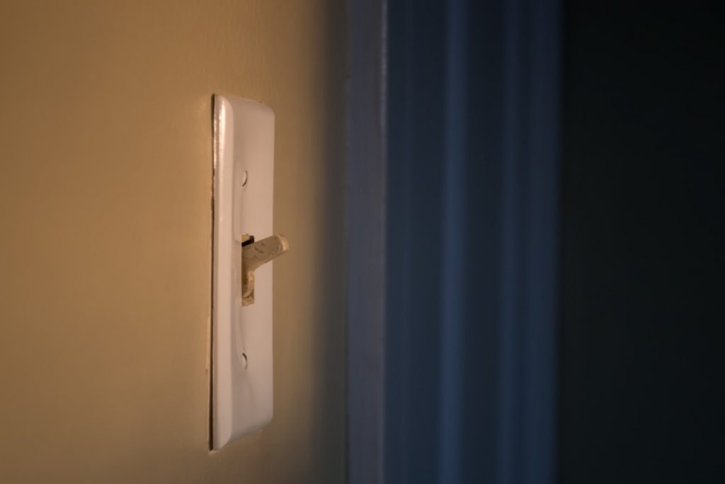 save money on your house by turning off the lights